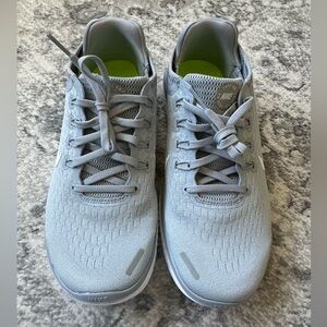 Nike Free RN women’s 8.5